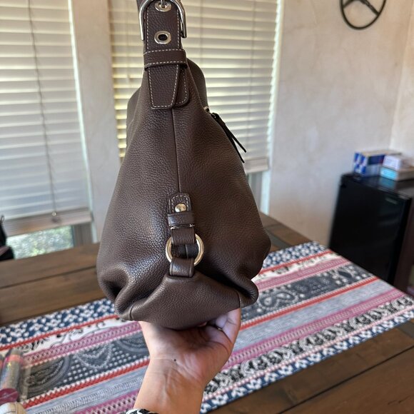 Coach 2Way Duffle Shoulder Bag, Brown Pebbled Leather F15064, EUC - Picture 4 of 12